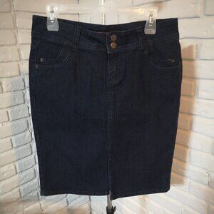 SB Denim Ladies Front Slit Size 9/10 Dark Wash Jean Skirt